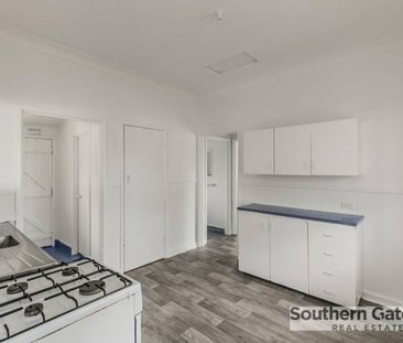 Charming 2-Bedroom Home in Calista - Photo 4