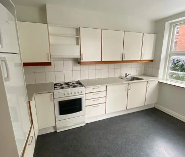 Indbydende 3-værelses lejlighed med altan i Vestbyen - Photo 5