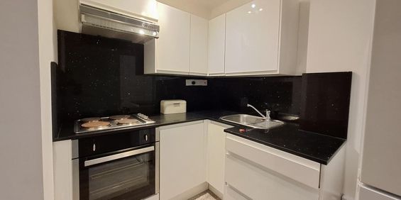 Studio to rent - Photo 3