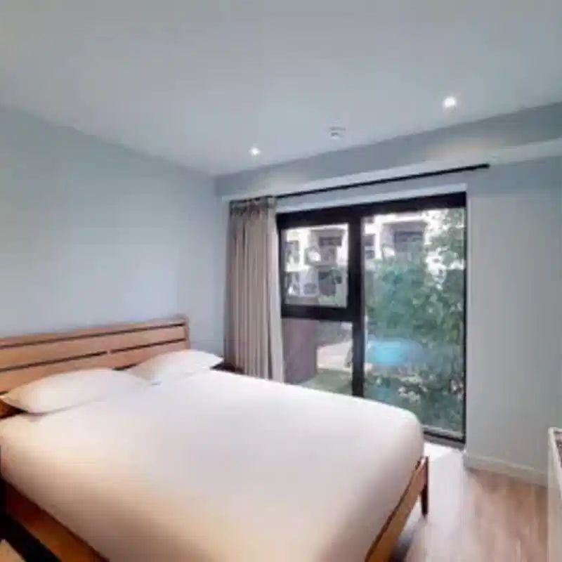 1 Bed Apartment - Photo 1