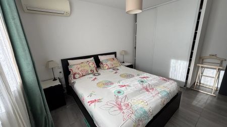 Location Maison 5 pièces 108m² NARBONNE 11100 - Photo 5