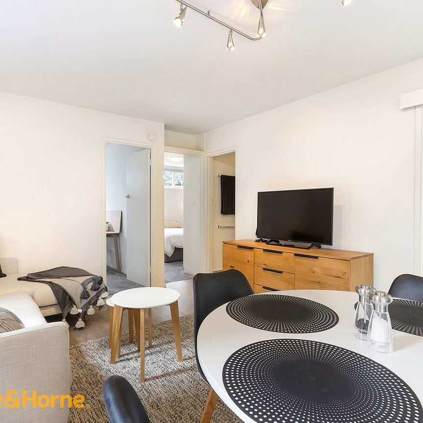 4/2 Lauramont Avenue, Sandy Bay, TAS 7005 - Photo 1