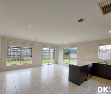 Family home in Tarneit - Photo 6