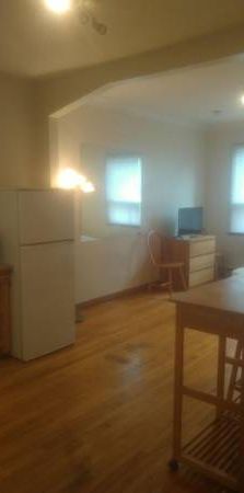 All included, 2 1/2 with internet, near jolicoeur metro! - Photo 1