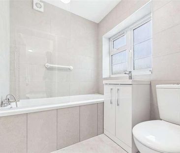 Newbury House, Andover Road, Newbury, Berkshire, RG14 - Photo 4