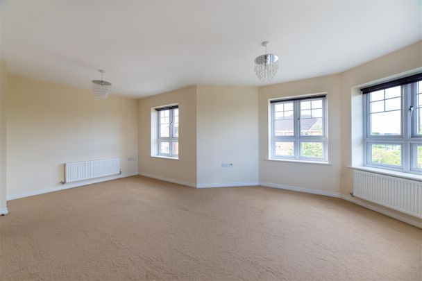 2 bed apartment to rent in Ashover Road, Kenton, NE3 - Photo 1