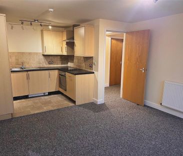 2 bedroom apartment to rent - Photo 4