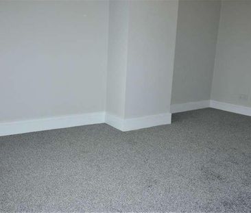 Victoria Road, Stoke-on-trent, Staffordshire, ST4 - Photo 5