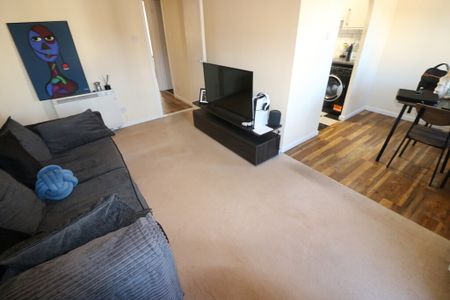 Howdale Road, - Photo 3