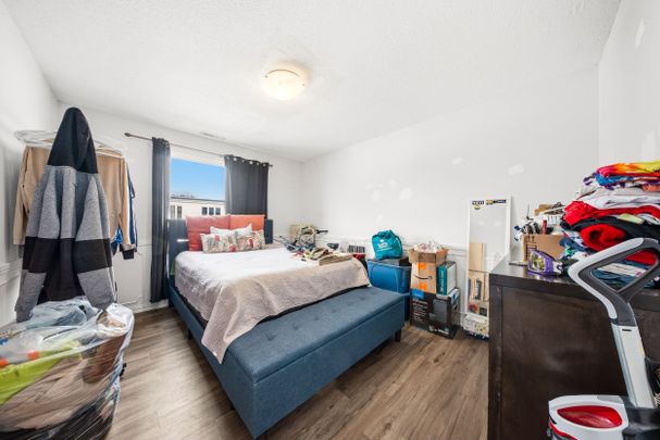 For Lease - 2483 Industrial Street Unit# 7, Burlington, Ontario - Photo 1