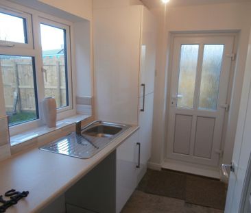 4 bedroom detached house to rent - Photo 4