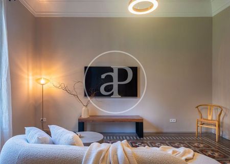 3 bedroom luxury Apartment for rent in Barcelona, Catalonia - Photo 2