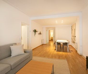 Carrer de Balmes, Barcelona, Catalonia 08022 - Photo 2