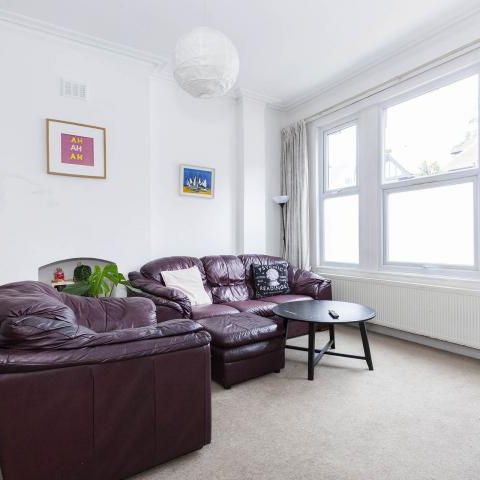 Modern Sharers Apartment - Photo 1