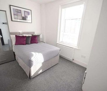 Wimborne Road, Poole, BH15 - Photo 3
