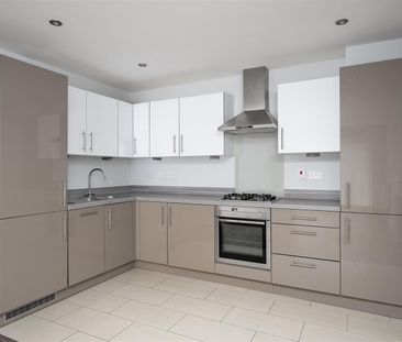 Frays Court, Swan Road, West Drayton - Photo 6