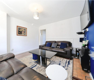 3 bedroom house to rent - Photo 2