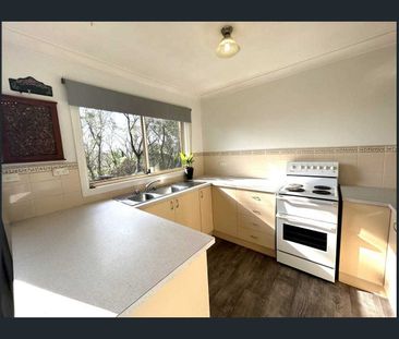 First open home Wednesday 3.30 - 3.45 and Thursday 1.00 - 1.15 - Photo 1