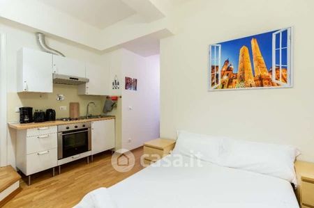 Bilocale in Affitto in Via Galliera 64 a Bologna - Foto 4
