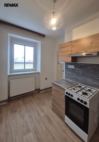 Pronájem bytu 2+1 59 m² - Photo 3