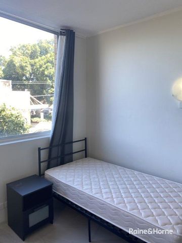 Updated Studio in a Prime Kingslodge Location - Photo 5