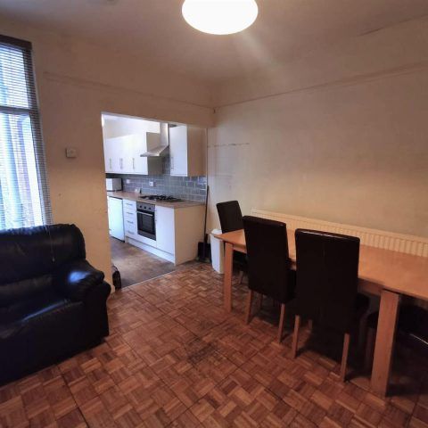 147 Sharrow Vale Road, Sharrow, Sheffield, S11 8ZA - Photo 1