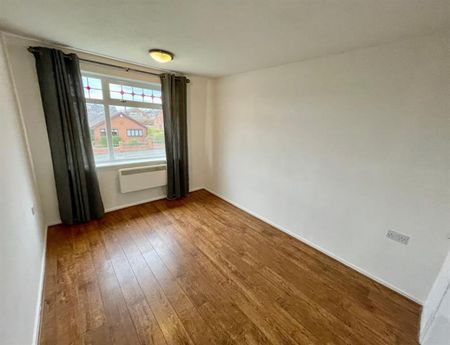 1 Bedroom Apartment To Let - Photo 2