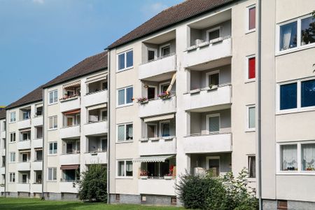 Licht, Luft u. Lebensqualität – 4 Zimmer mit Loggia und Wohlfühlbad - Photo 3