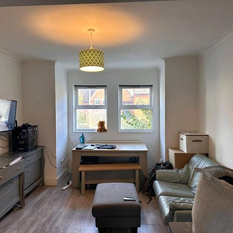 House share to rent - Photo 1