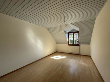 FRIBOURG - Maison 4.5 pièces rénovée - Foto 3