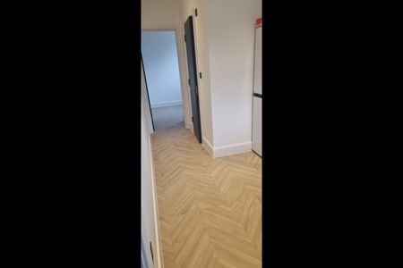 Room in a Shared House, Dunster Drive, NW9 - Photo 5
