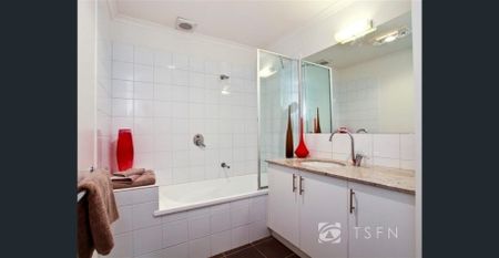 3 Hoskins Street, Quarry Hill, Vic 3550 - Photo 4