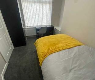 3 bedroom property to rent in Liverpool - Photo 3