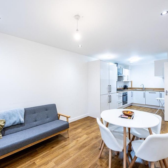 2 bedroom apartment to rent - Photo 1