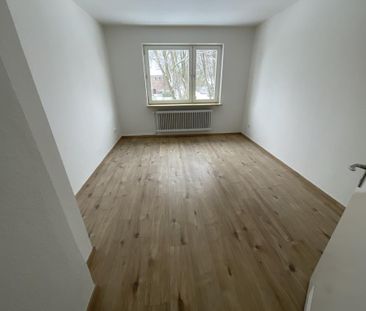 Modernisierte 3-ZKB-Wohnung in Neuengroden zu vermieten! - Photo 3