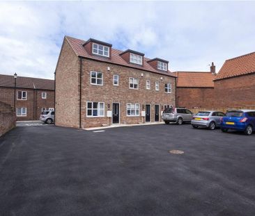 3 bedroom end of terrace house to rent - Photo 4