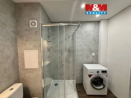Pronájem bytu 1+kk, 28 m - Photo 2