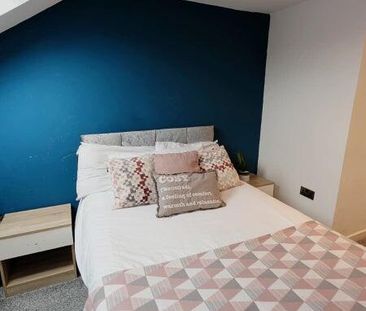 1 bedroom in a house share to rent - Photo 5