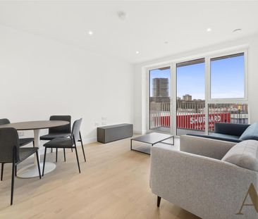 Langham Grove, Thamesmead - Photo 3