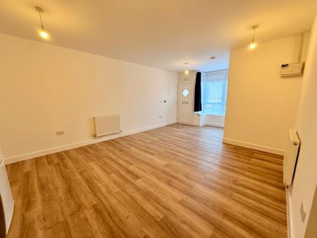 1 bedroom apartment to rent - Photo 5