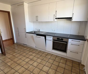 4.5 Zimmerwohnung im 1. Stock in Givisiez - Photo 4