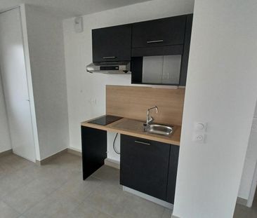 location Appartement T2 DE 42.4m² À AVIGNON - Photo 3