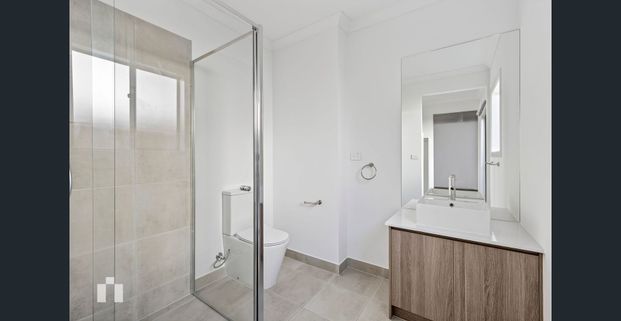 Your journey starts here. - Photo 1