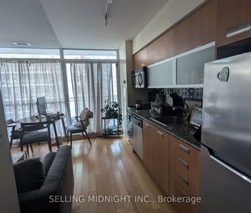 Zip Condos and Lofts , #1701 - Photo 5