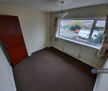 3 bedroom terraced house to rent - Photo 4
