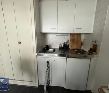 Location Appartement 1 pièce 26m² TOURS 37000 - Photo 3