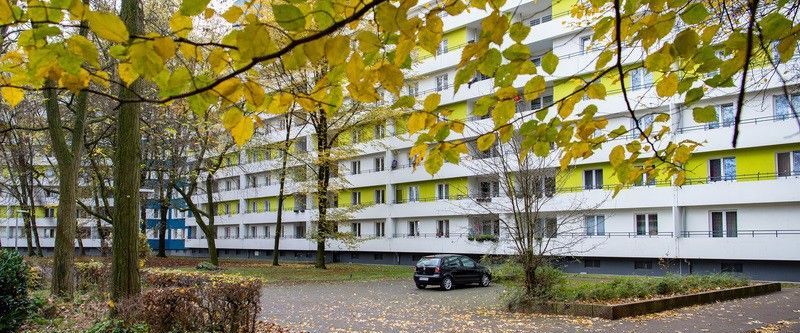 Ideal für kleine Familien - 3-Zimmer-Wohnung mit Balkon - Photo 1