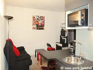 Logement à Paris, Location meublée - Photo 1