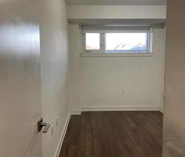 For Lease - 100 Duffay Road Unit# 85, Brampton, Ontario - Photo 2