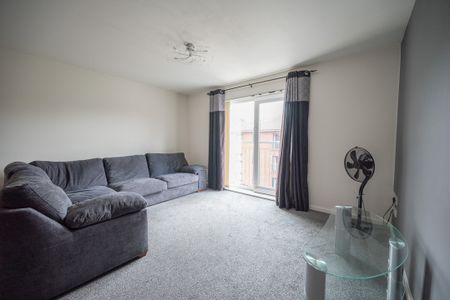 2 bed apartment to rent in Penstock Drive, Stoke-on-Trent - Photo 5